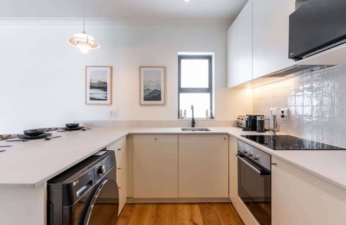 Cape Town Apartamento | Topaz Views - Luxury Apt in Sea Point with views