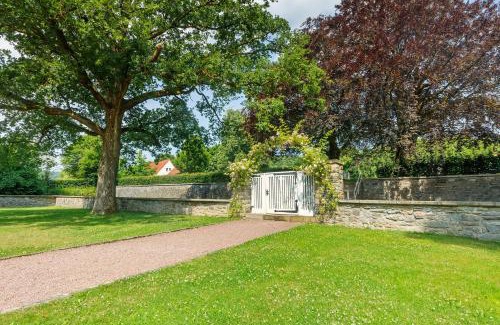 Balve Casa | Torhaus Schloss Wocklum