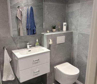 Stavanger Apartamento | Toroms med hage