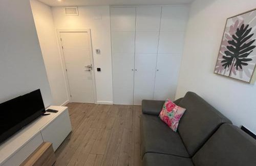 Cadiz Apartamento | Torre D'Arenas, playa Victoria, piscina y parking