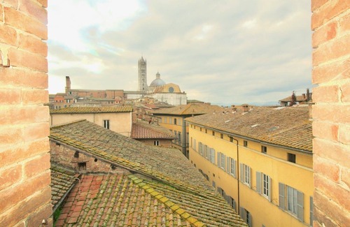 Siena Historical Center Apartamento | TORRE DEL CAMPO - Dos Habitaciones Piso, Capacidad 2