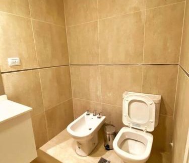 Tucuman Apartamento | Torre Distrito, Jacaranda - Departamento de 2 habitaciones.