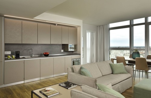 Centro Direzionale Apartamento | Torre Galfa Milano | UNA Esperienze