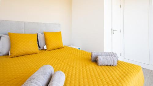 Praia da Rocha Apartamento | Torre Verde - Free Parking - Swimming pool - Sea View - BY BEDZY