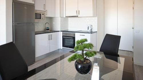 Praia da Rocha Apartamento | Torre Verde - Free Parking - Swimming pool - Sea View - BY BEDZY