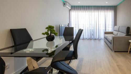 Praia da Rocha Apartamento | Torre Verde - Free Parking - Swimming pool - Sea View - BY BEDZY