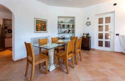 Acciano Apartamento | TorrediLuna - MoonTower Free Parking & Pool