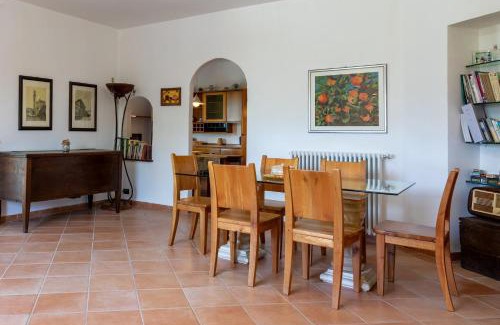 Acciano Apartamento | TorrediLuna - MoonTower Free Parking & Pool