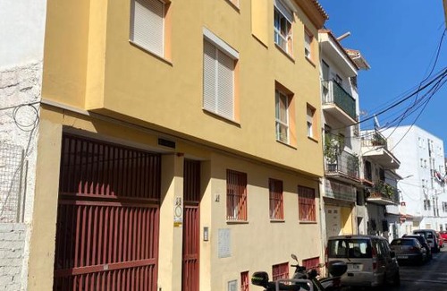 Torremolinos Apartamento | TORREMOLINOS CENTRO - Beautiful , newly renovated 2 bedroom apartment