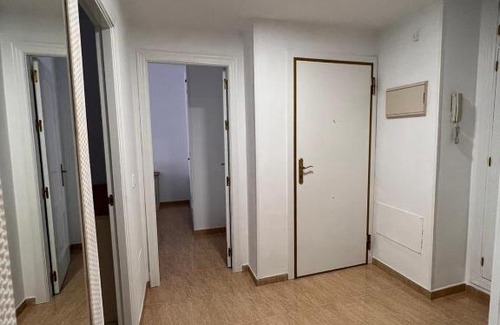 Torremolinos Apartamento | TORREMOLINOS CENTRO - Beautiful , newly renovated 2 bedroom apartment