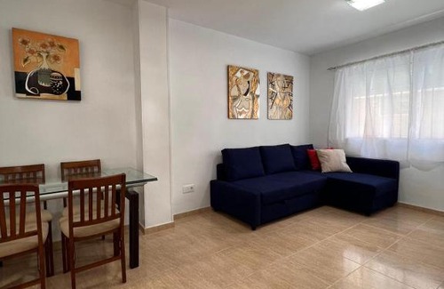 Torremolinos Apartamento | TORREMOLINOS CENTRO - Beautiful , newly renovated 2 bedroom apartment