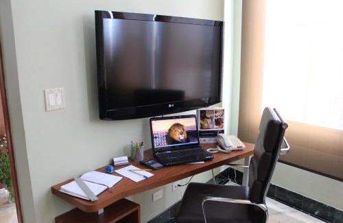 El Cangrejo Hotel | Torres de Alba Hotel & Suites
