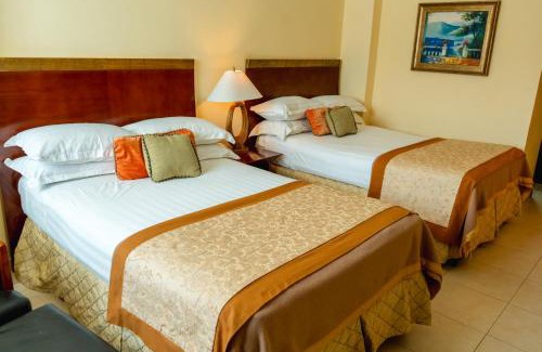 El Cangrejo Hotel | TOSCANA INN HOTEL