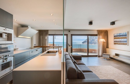 Tossa de Mar Apartamento | TOP LUXURY BEACH FRONT Tossa de Mar