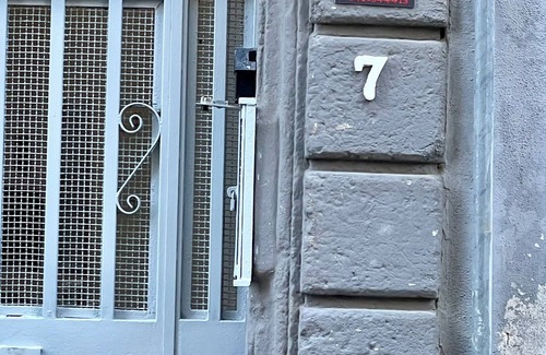 Rione Sanita Casa | Totò e Peppino house