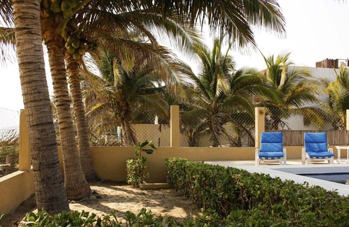Ixtapa - Zihuatanejo Otro | Total Privacy on Playa Blanca Casa Flor De Coco