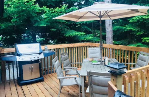 Sauble Beach Cabaña | Totalmente renovado Sauble Beach Home