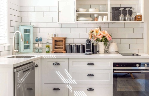 Oneroa Casa | Totara Cottage - Our Island