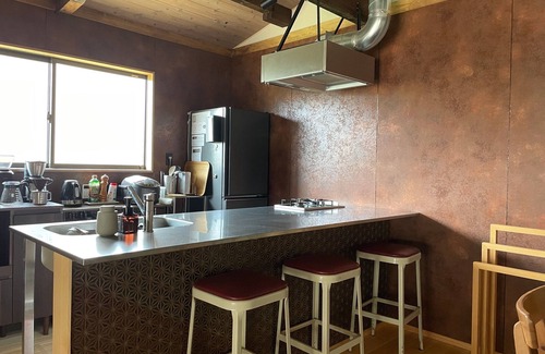 Isumi Casa | Totoro vibes, country side 120 year old house,10 adults. Beautiful and clean.