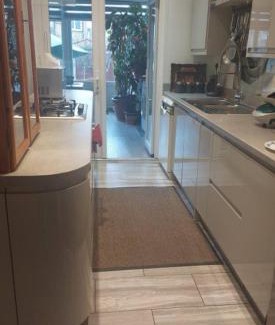 Bowes Casa | Tottenhall Rd