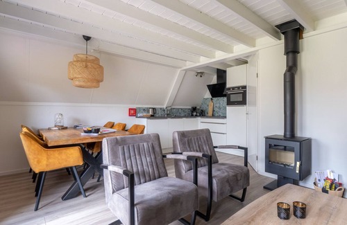 Gramsbergen Casa | Touch of Yellow