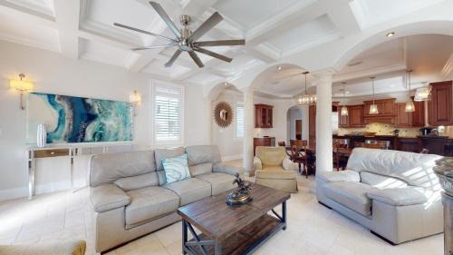 Frangista Beach Casa | Touched by the Sun