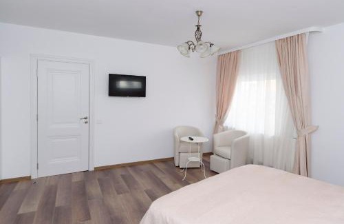 Curtea De Arges Casa | Tourist B&C