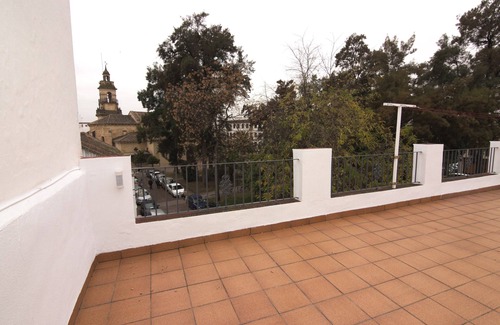 Distrito Centro Casa | Casa Turistica Plaza de la Magdalena. Casco Historico. Casa independiente. Patio