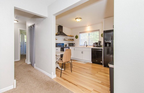 Rapid City Casa | Tourists’ Haven~Clean~Centrally Located