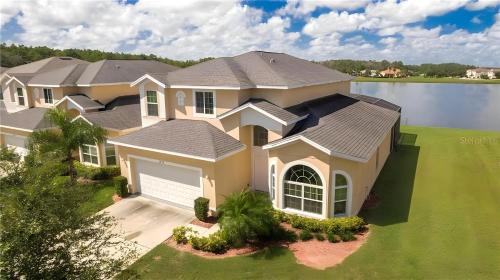 Crystal Cove Casa | Tourmaline Lovely 5 BR Sleeps 10 Pool Lake View