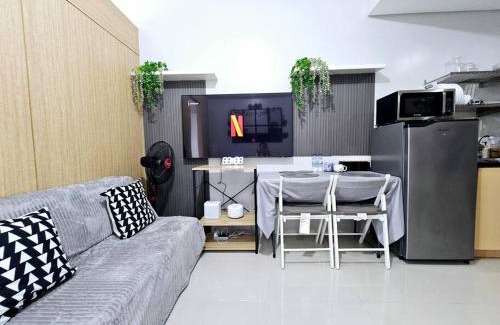 Santo Cristo Apartamento | Tower 5-2722, K3 Staycation at Grass Residences