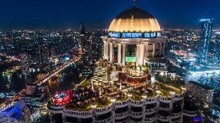 Bang Rak Hotel | Tower Club at lebua
