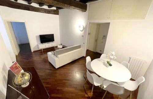 Citta Alta Apartamento | Tower Gombito's Apartment