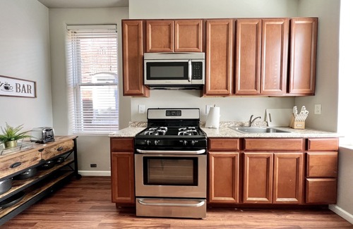 Tower Grove East Apartamento | Tower Grove Studio 4 Miles Downtown with Fenced Yard Washer/Dryer Pet Friendly