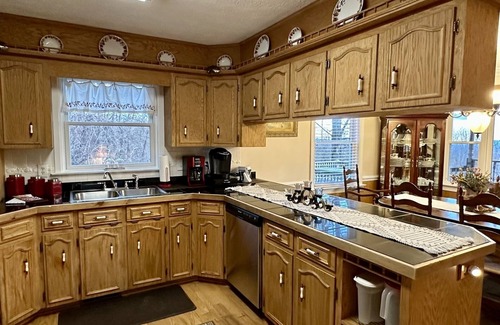 Stanardsville Casa | Tower House | 4 Bed, 2 Bath
