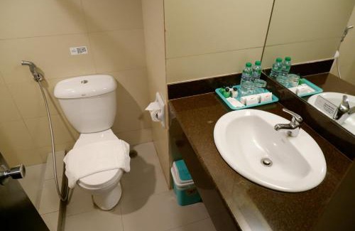 San Lorenzo Hotel | Tower Inn Makati Business Hotel