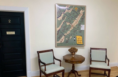 Hot Springs Apartamento | Tower View Apartment in the Heart of Hot Springs