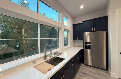 Midtown Sacramento Casa | Tower views