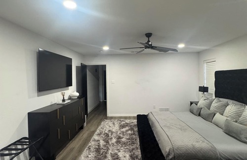 North Arlington Cama Y Desayuno | TOWERING OAKS SUITE @ ARLINGTON ENTERTAINMENT DISTRICT