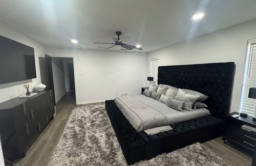 North Arlington Cama Y Desayuno | TOWERING OAKS SUITE @ ARLINGTON ENTERTAINMENT DISTRICT