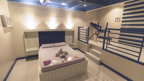 Santa Mesa Hotel | Town and Country Motel VMapa
