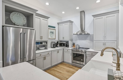 Watercolor Condominio | Town Center condo minutes to all Watercolor and Seaside have to offer!