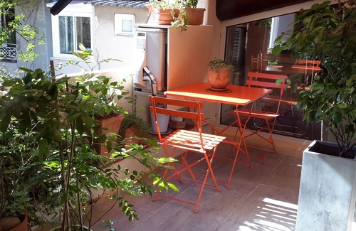 Couronne Urbaine Apartamento | Town center with terrace