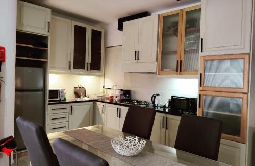 Ghajnsielem Apartamento | Town Centre Bright & Spacious apt