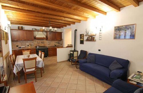 Varenna Villa | Villa Central Varenna, la propiedad junto a todos los servicios en el centro de la ciudad de Varenna
