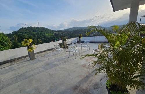 Kegalle Casa | Town Hill