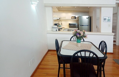 Coyoacan Apartamento | Town House 1 in San Angel - 2BR/3BA 1 King 2 Twin