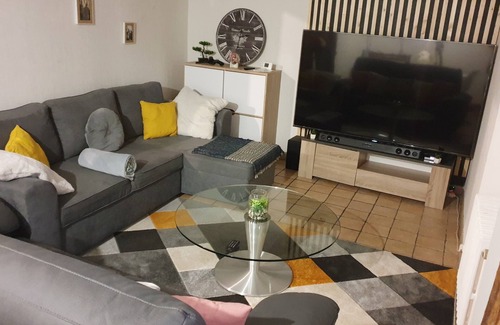 Levroux Casa | Town house in the country