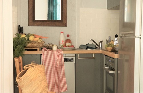 Pont-l'Eveque Casa | Town house with large garden 10/11 persons