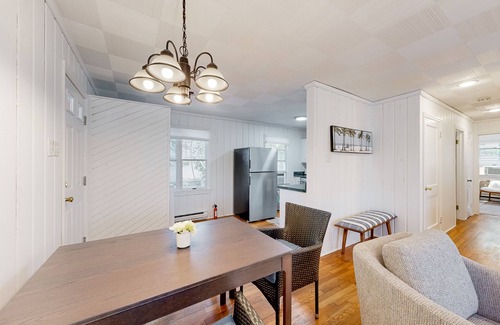 South Bethany Cabaña | Town of South Bethany oceanside cottage with screened porch, outdoor shower, W/D
